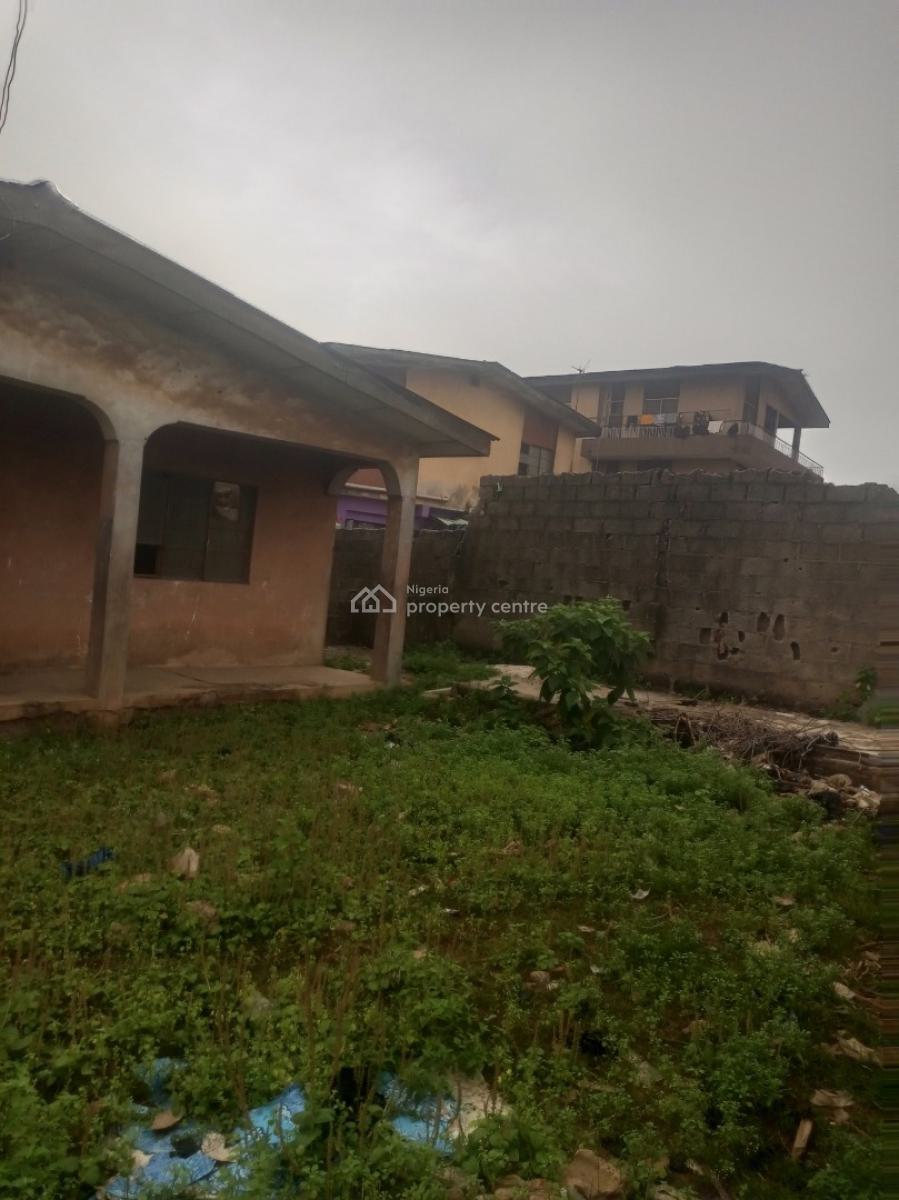 680sqm Corner Piece Full Plot, Benson Bus Stop, Ikorodu, Lagos, Mixed-use Land for Sale