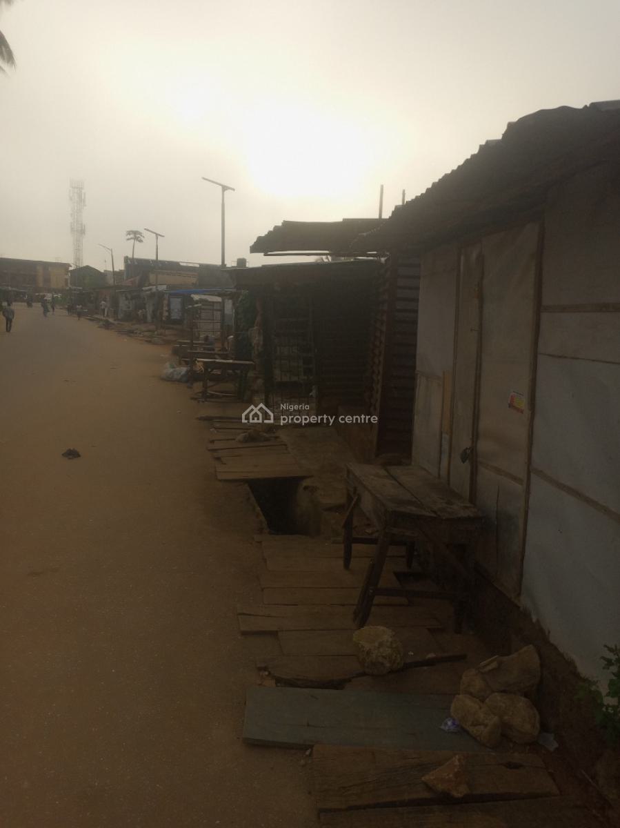 680sqm Corner Piece Full Plot, Benson Bus Stop, Ikorodu, Lagos, Mixed-use Land for Sale