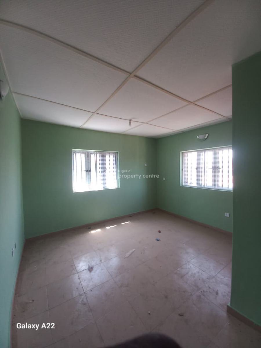 Newly Built 3 Bedroom Flat with Modern Facilities, Adetokun, Ologuneru, Eleyele Road, Ibadan, Oyo, Flat / Apartment for Rent