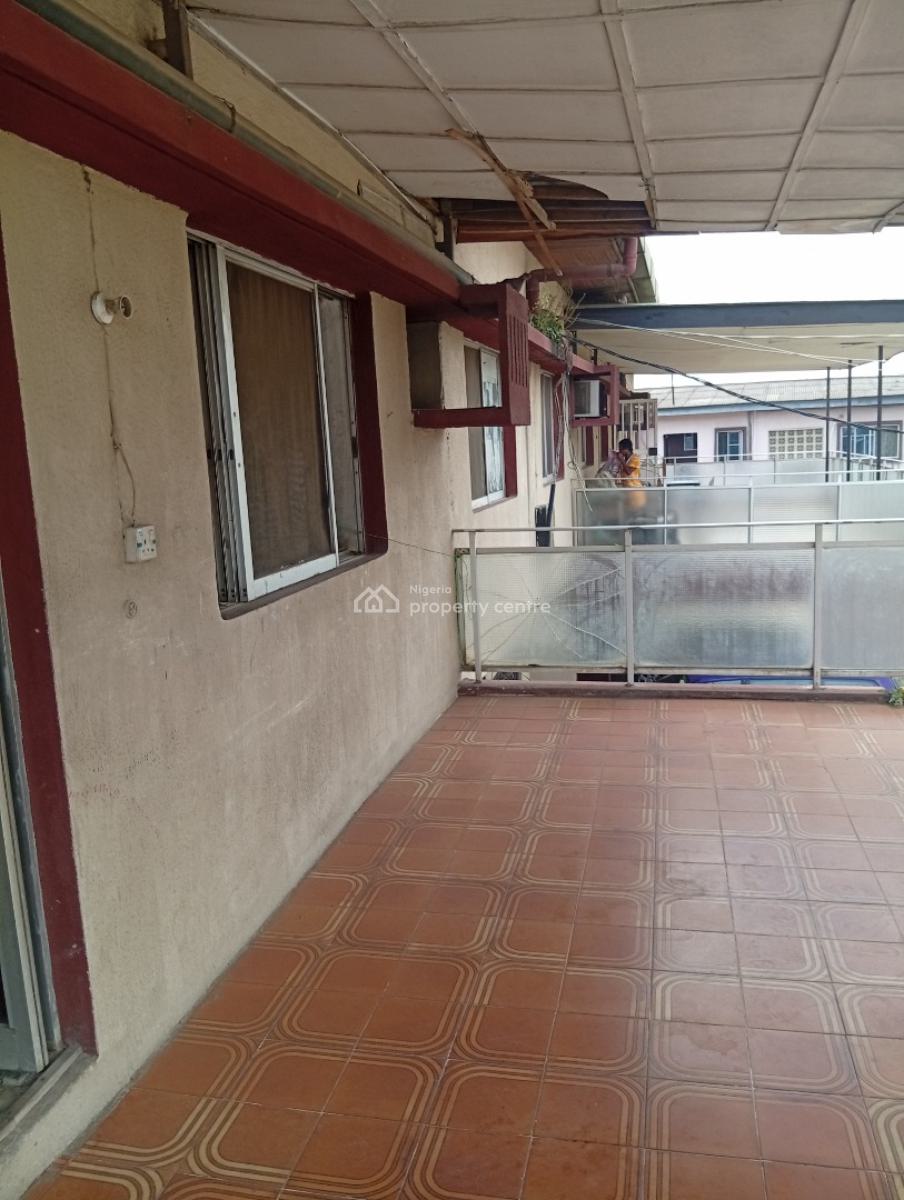 Fully Detached 6 Bedrooms Duplex with 2 Bedrooms Bq Upstairs/downstair, Off Ayodele Okeowo Street, Soluyi, Gbagada, Lagos, Detached Duplex for Rent