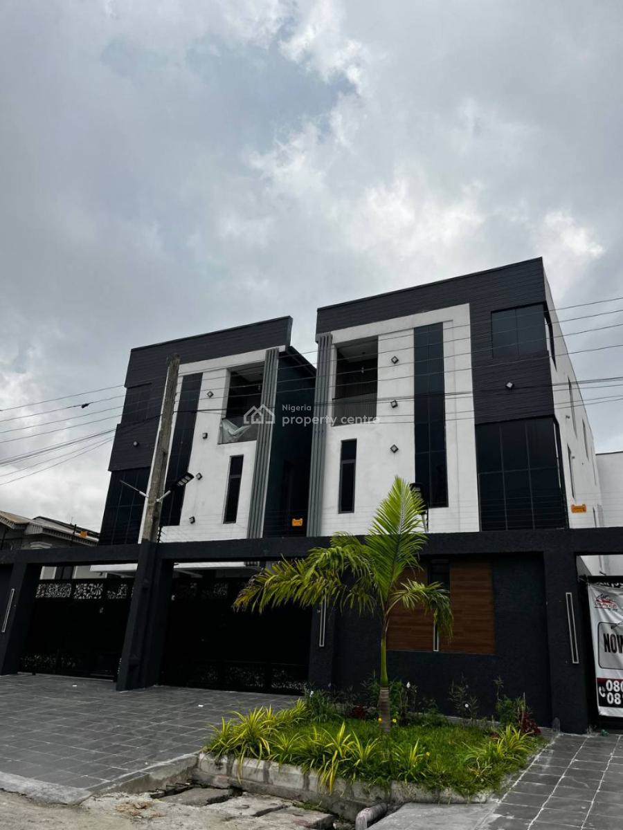 a 5 Bedroom Detached House with a  Bq, Lekki Phase 1, Lekki, Lagos, Detached Duplex for Sale
