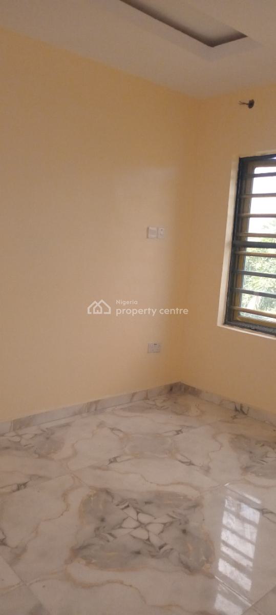 Now Available, Off Mobil Road, Ilaje, Ajah, Lagos, Flat / Apartment for Rent
