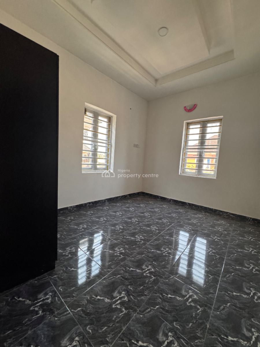 1 Bedroom Apartment, Fawole, Igbogbo, Ikorodu, Lagos, Detached Bungalow for Rent