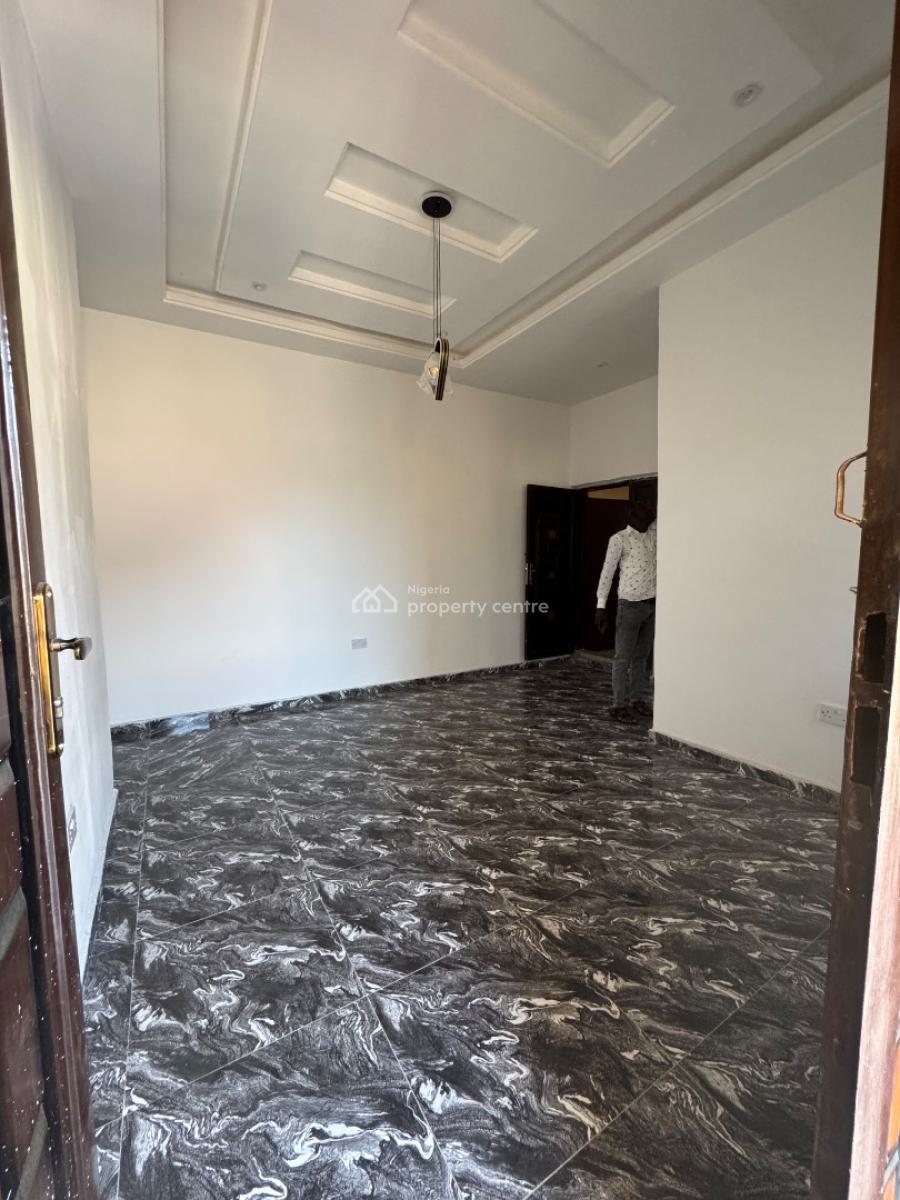 1 Bedroom Apartment, Fawole, Igbogbo, Ikorodu, Lagos, Detached Bungalow for Rent