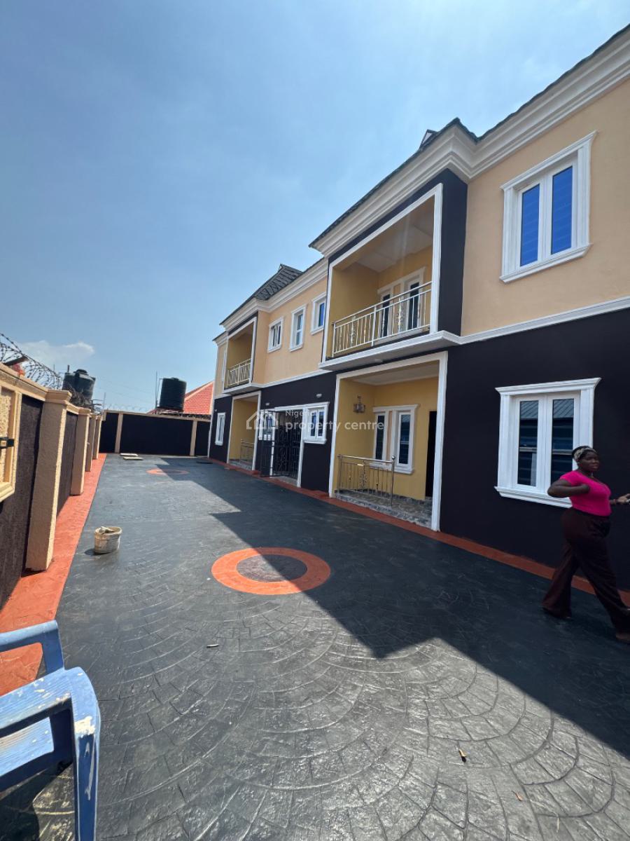 1 Bedroom Apartment, Fawole, Igbogbo, Ikorodu, Lagos, Detached Bungalow for Rent