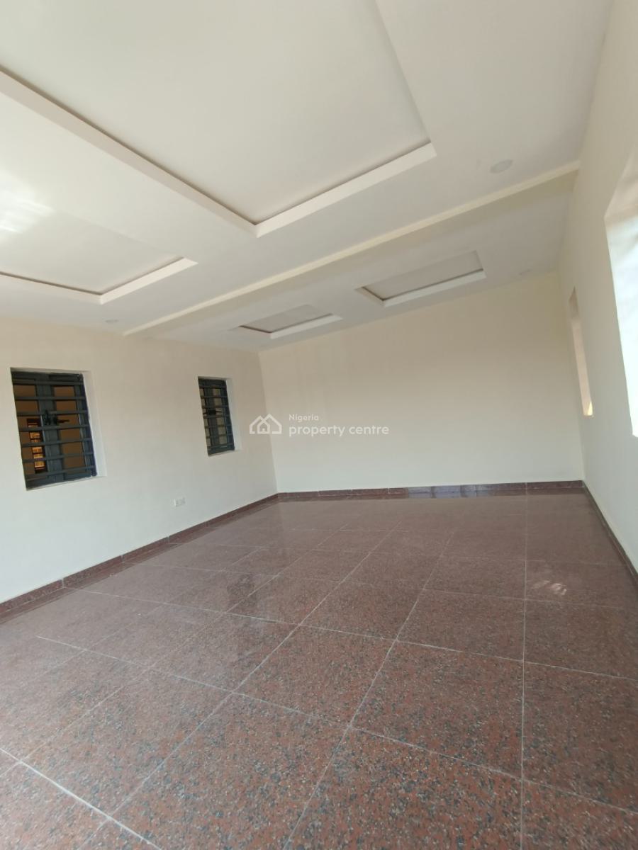 Newly Built Units of Shops/office Space, New Garage, Akala Express, Ibadan, Oyo, Plaza / Complex / Mall for Rent