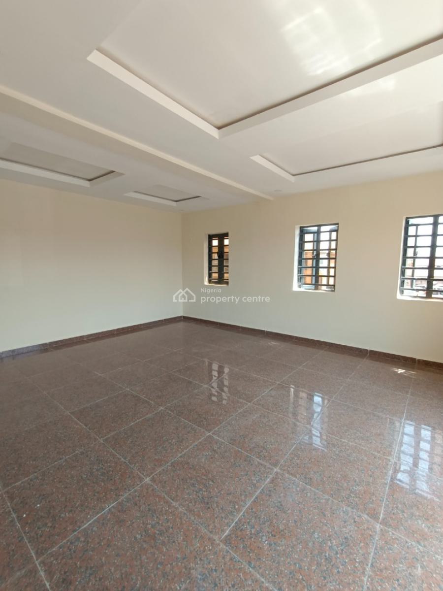 Newly Built Units of Shops/office Space, New Garage, Akala Express, Ibadan, Oyo, Plaza / Complex / Mall for Rent