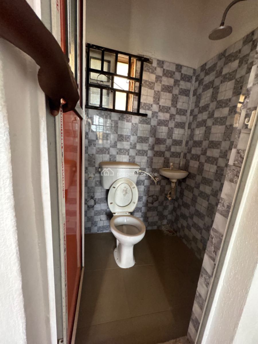 Roadside Roomself Con Apartment, Fawole Bustop, Igbogbo, Ikorodu, Lagos, Self Contain (single Rooms) for Rent