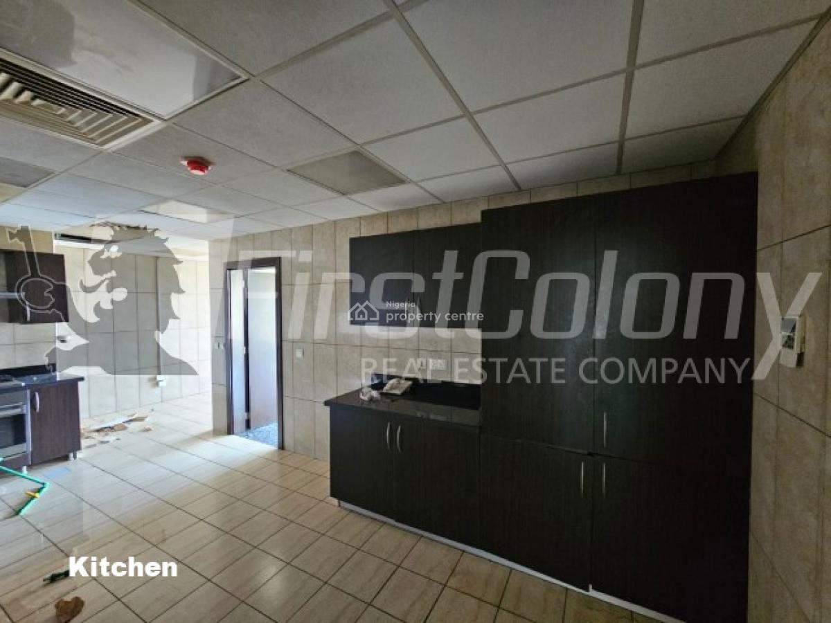 Massive 4 Bedroom Luxury Apartment with Excellent Facilities, Banana Island, Ikoyi, Lagos, Flat / Apartment for Rent