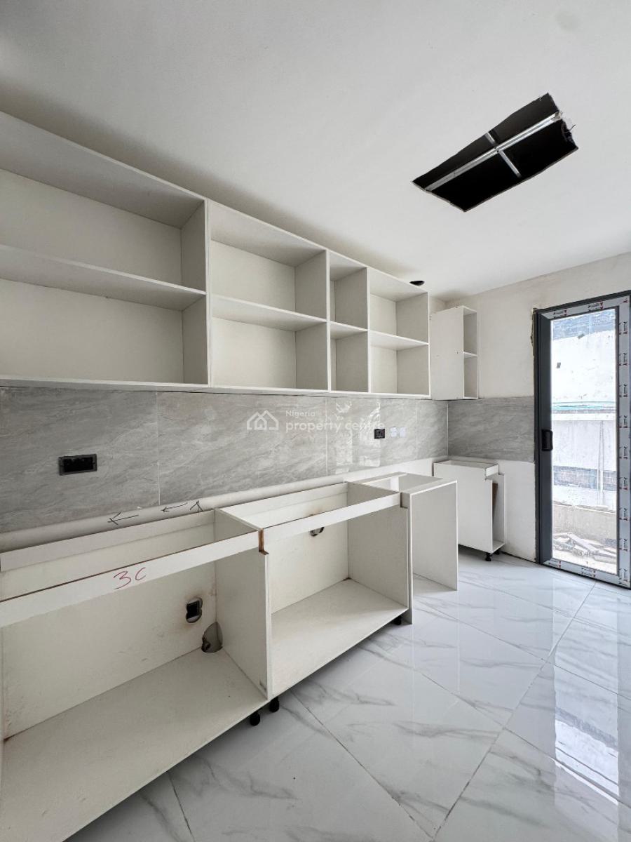 2 Bedroom Apartment with a Bq, Victoria Island (vi), Lagos, Flat / Apartment for Sale