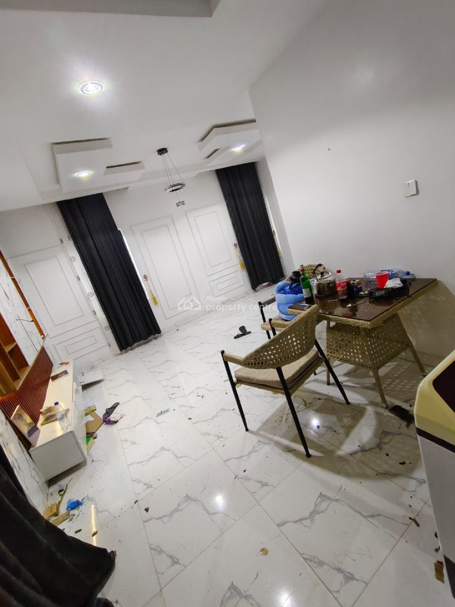 Sharp 2 Bedrooms Apartment, Ajah, Lagos, Flat / Apartment for Rent