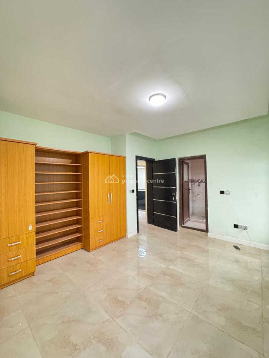 Spaciously Built 4 Bedroom Semi Detached Duplex with Bq, Maryland, Lagos, Semi-detached Duplex for Sale