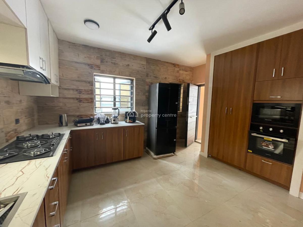Spaciously Built 4 Bedroom Semi Detached Duplex with Bq, Maryland, Lagos, Semi-detached Duplex for Sale