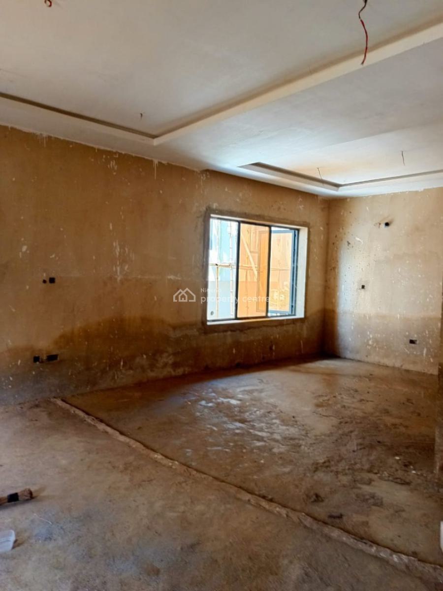 Standardly Built 5 Bedroom Duplex, Gwarimpa Main, Gwarinpa, Abuja, Semi-detached Duplex for Sale