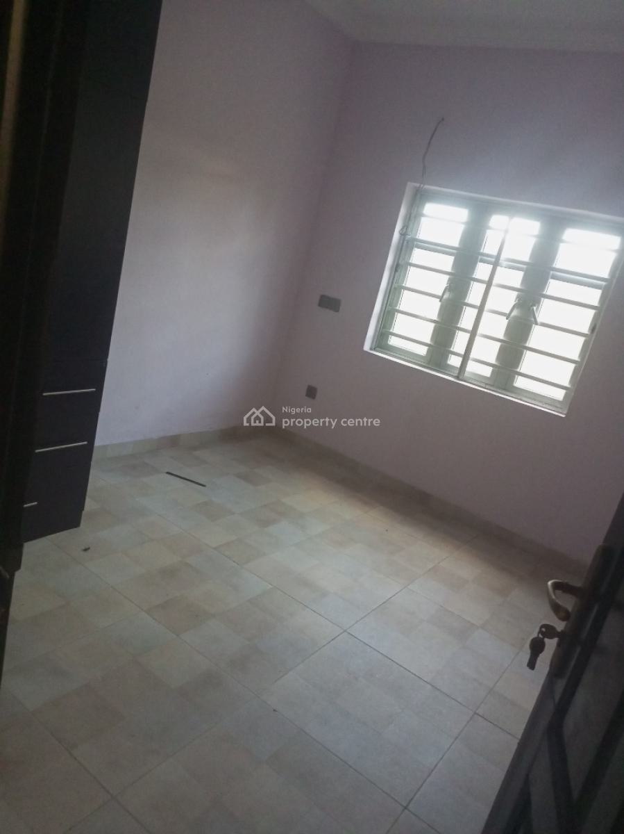 2bedroom Flat .., 22alaji Ganiniu Street Alashela Estate Ogombo Ajah, Ogombo, Ajah, Lagos, Flat / Apartment for Rent