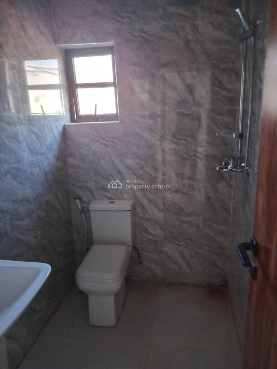 4-bedroom Terrace Duplex with Bq, Jahi, Abuja, Terraced Duplex for Rent