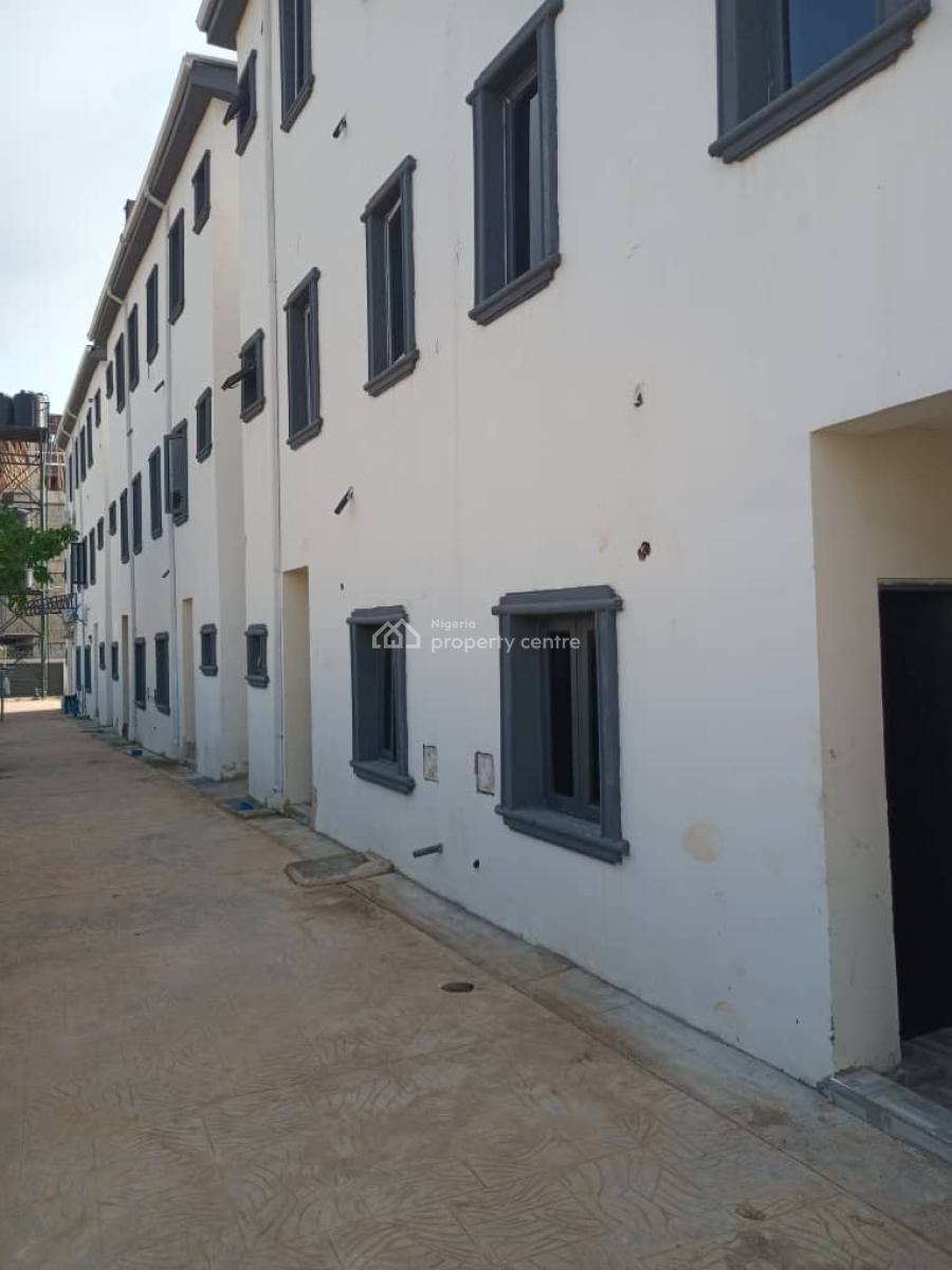 4-bedroom Terrace Duplex with Bq, Jahi, Abuja, Terraced Duplex for Rent