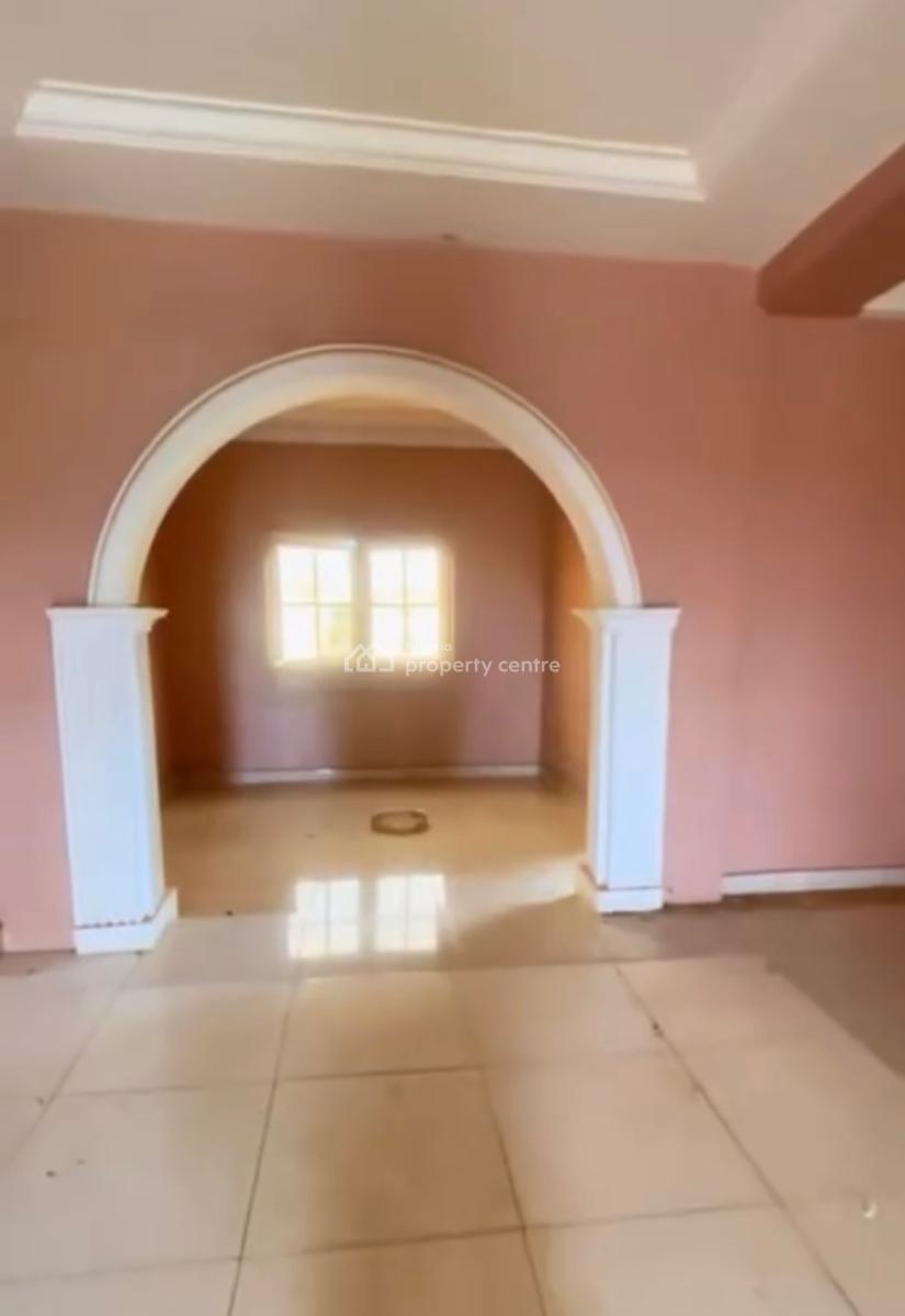 Spacious 3 Bedrooms Flat, Jahi, Abuja, Flat / Apartment for Rent