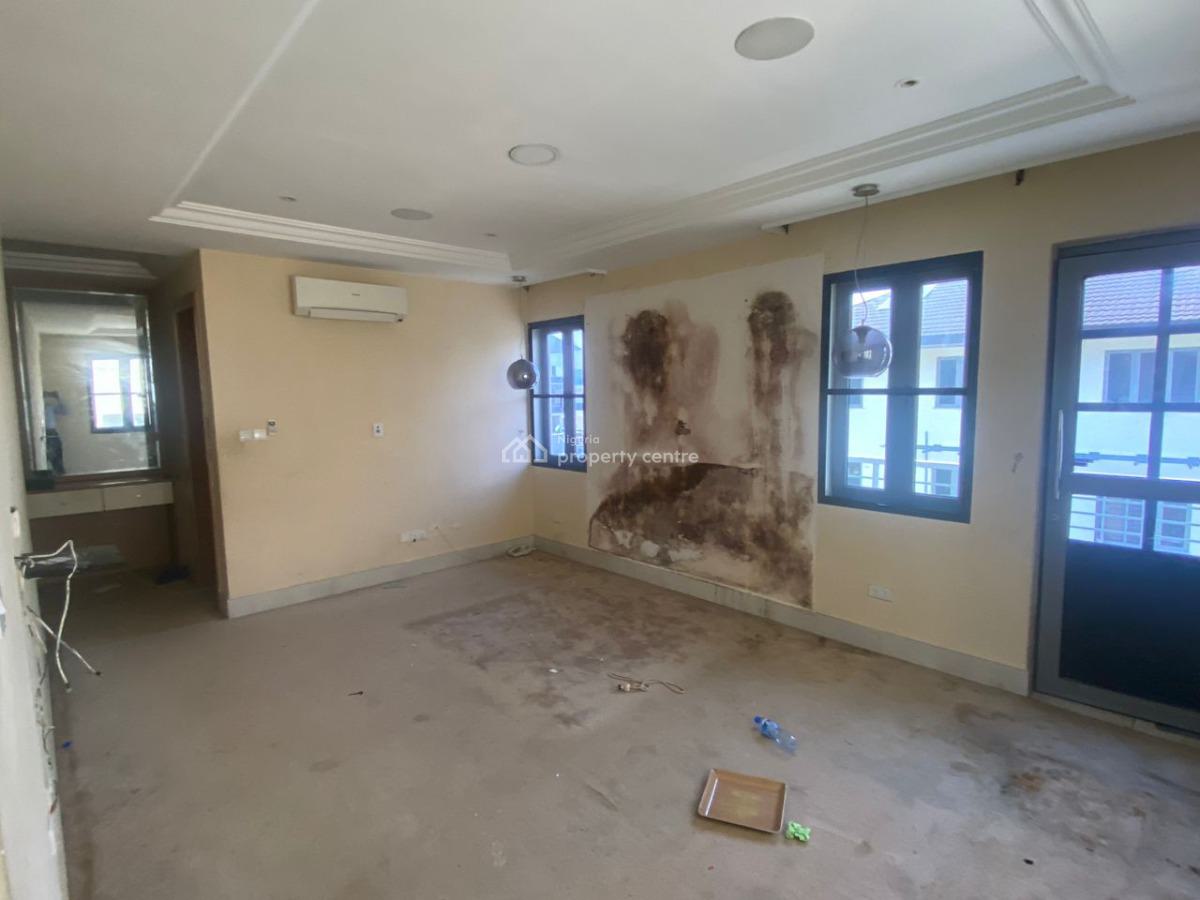 Serviced 4 Bedroom Semi Detached Houses with Bq, Off Bisola Durosinmi Etti Drive, Lekki Phase 1, Lekki, Lagos, Semi-detached Duplex for Rent