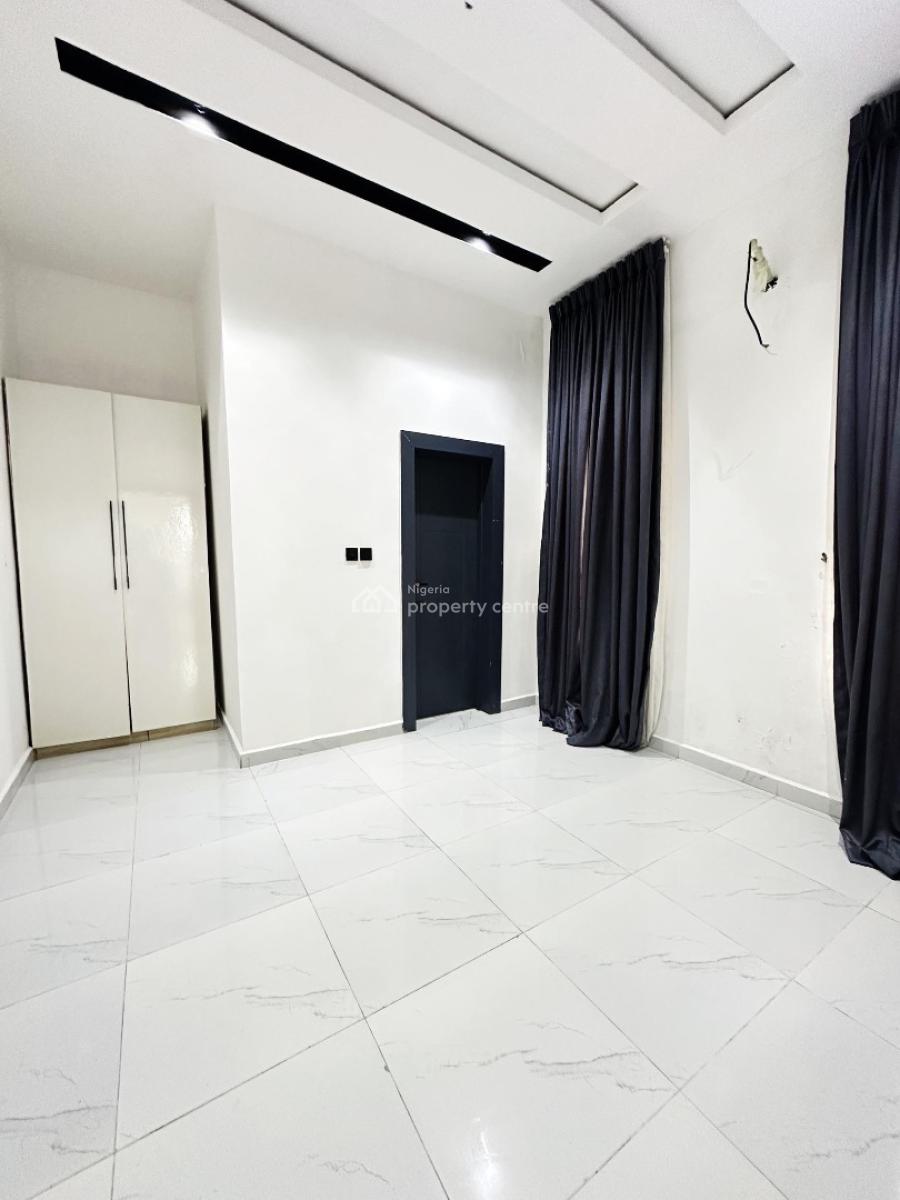 Beautiful 5 Bedroom Detached Duplex with Bq & Pool, Orchid, Lekki, Lagos, Detached Duplex for Sale