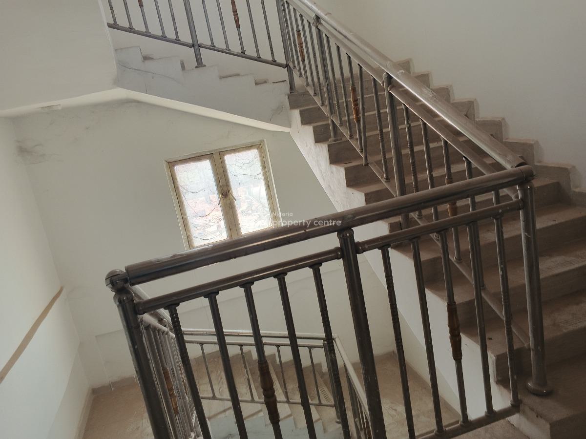 Commercial Property, Zone 7, Wuse, Abuja, Plaza / Complex / Mall for Rent