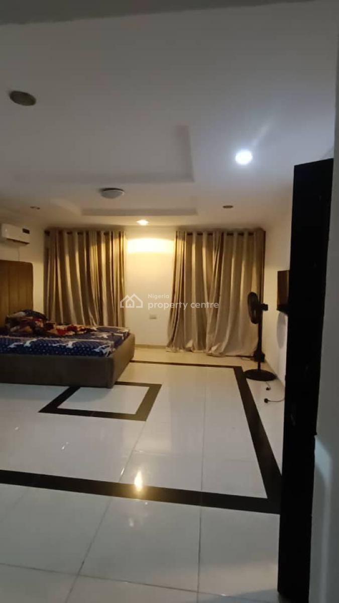 Luxurious  Charming Mini Flat, Ilaje Off Mobil Road, Ajah, Lagos, Mini Flat (room and Parlour) for Rent