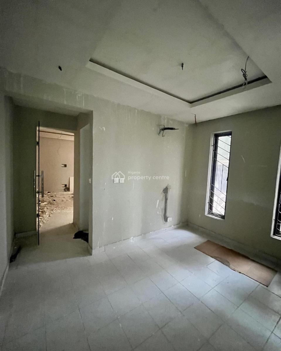Loveky 1 Bedroom Apartment, Lekki Phase 1, Lekki, Lagos, Block of Flats for Sale