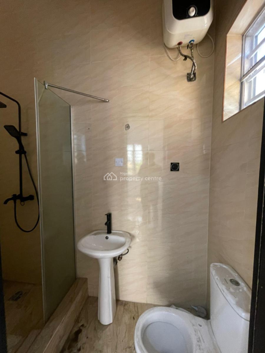 5 Bedroom Fully Detached Duplex with Bq, Chevron Drive, Lekki, Lagos, Detached Duplex for Rent