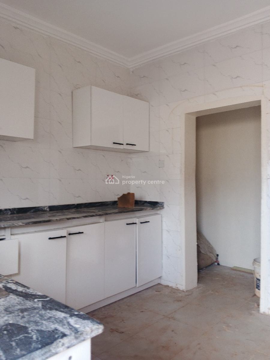 Luxury Three Bedroom Apartment Available in a Highbrow Area, Alagomeji, Yaba, Lagos, Flat / Apartment for Sale