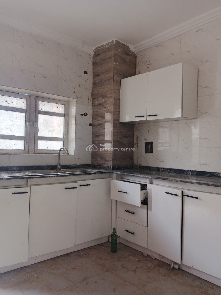 Luxury Three Bedroom Apartment Available in a Highbrow Area, Alagomeji, Yaba, Lagos, Flat / Apartment for Sale