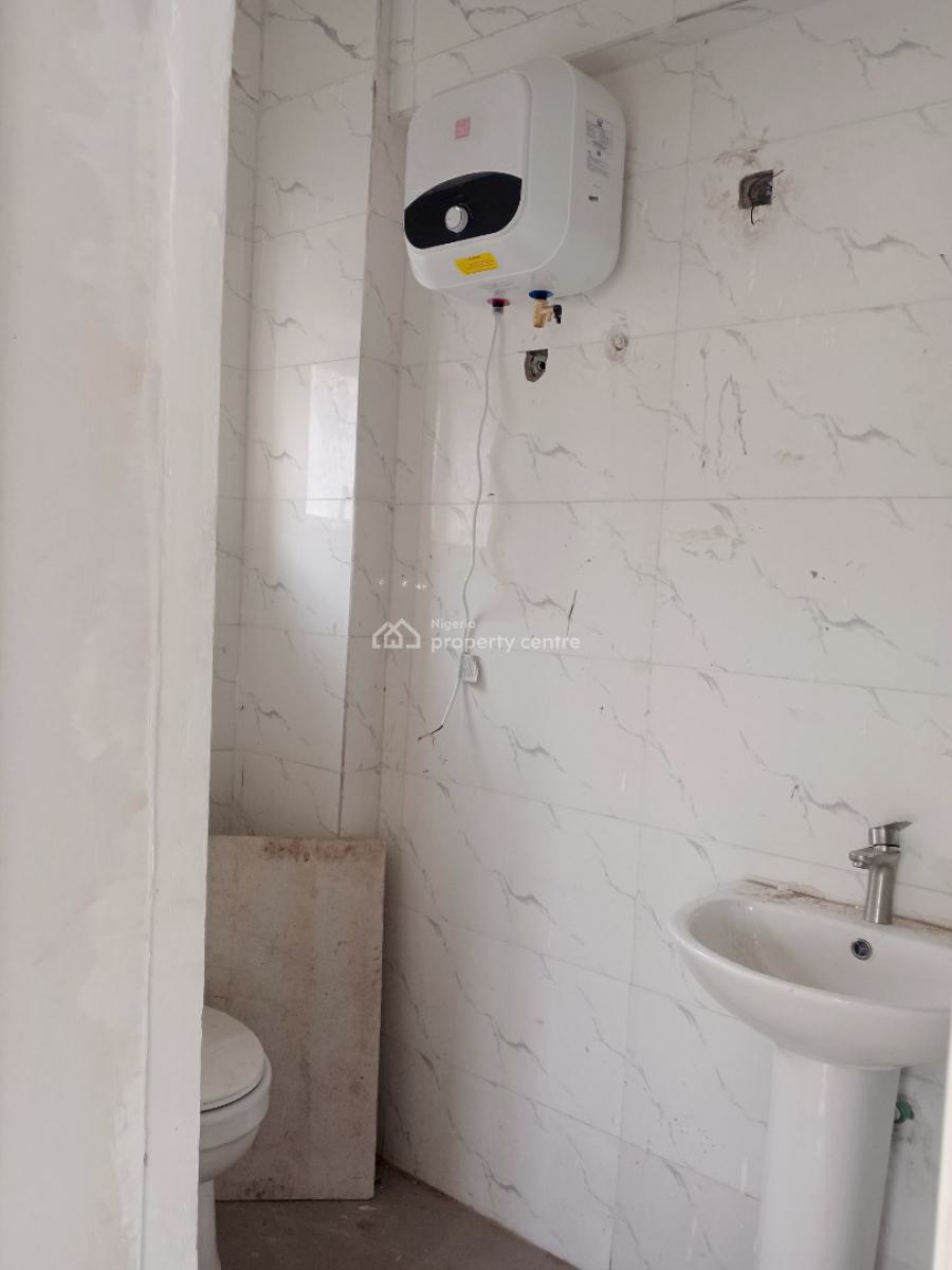 Luxury Three Bedroom Apartment Available in a Highbrow Area, Alagomeji, Yaba, Lagos, Flat / Apartment for Sale