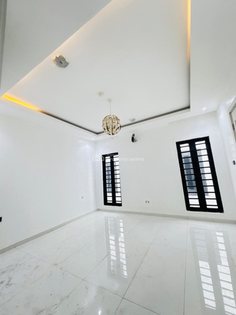 5 Bedrooms Detached Duplex with Swimming Pool and Cinema, Royal Garden, Lekki, Lagos, Detached Duplex for Sale