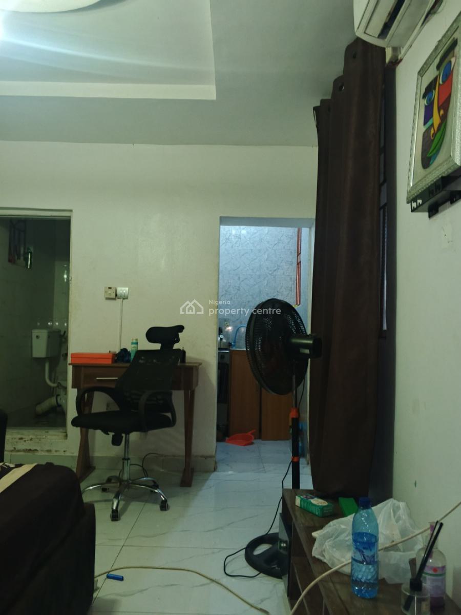 Executive Studio Apartment, Alagomeji, Yaba, Lagos, Self Contain (single Rooms) for Rent