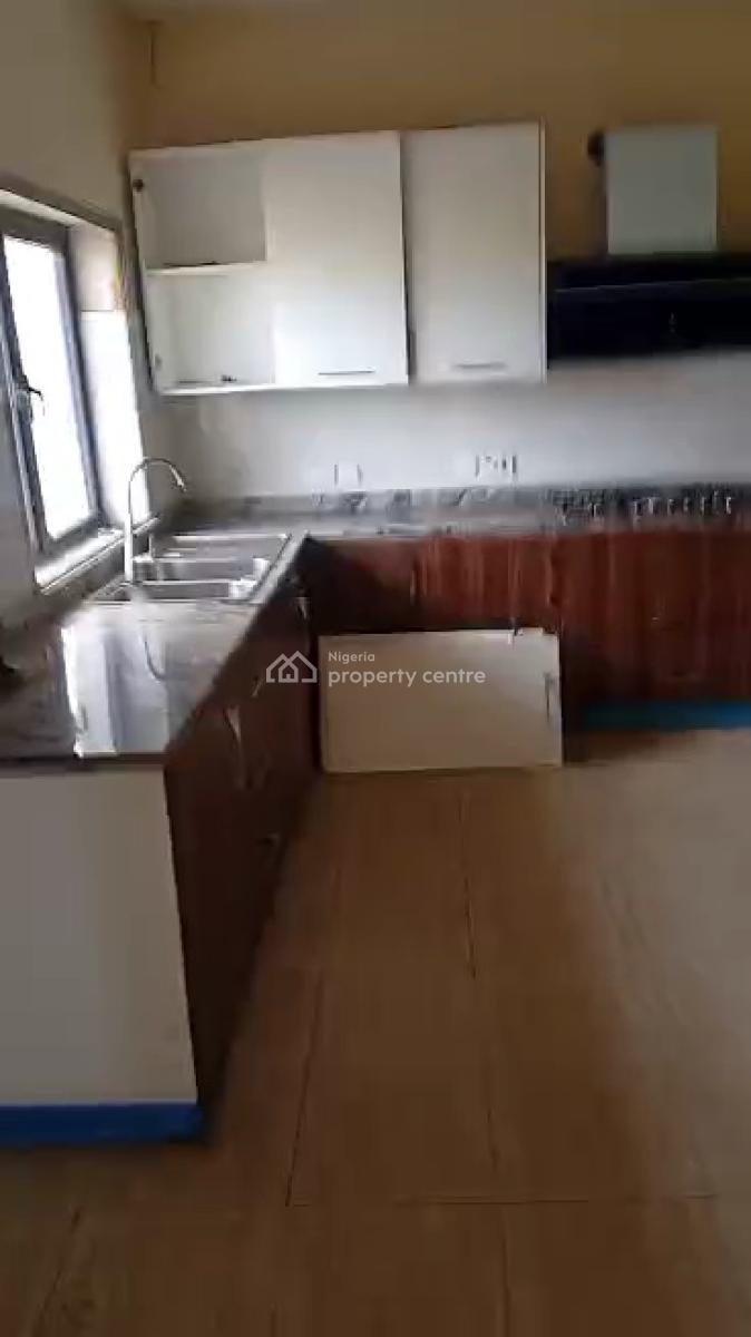 Spacious 5 Bedroom Semi-detached House with 2bqs, Off Harris Drive, Vgc, Lekki, Lagos, Semi-detached Duplex for Rent