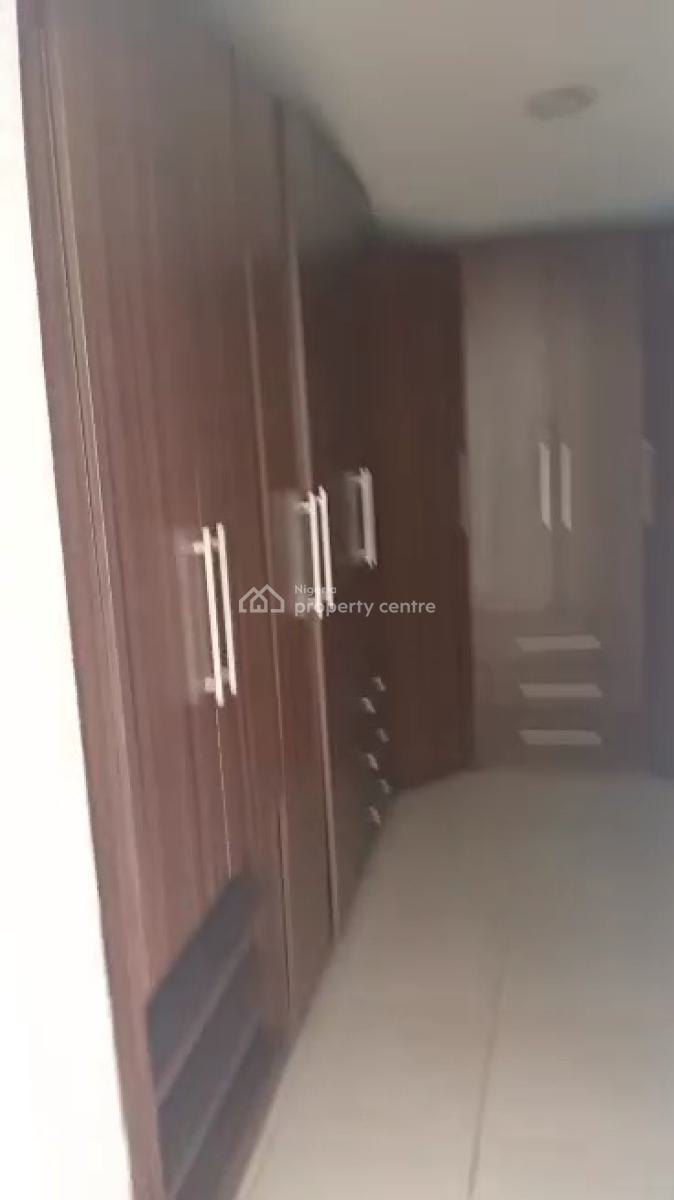 Spacious 5 Bedroom Semi-detached House with 2bqs, Off Harris Drive, Vgc, Lekki, Lagos, Semi-detached Duplex for Rent