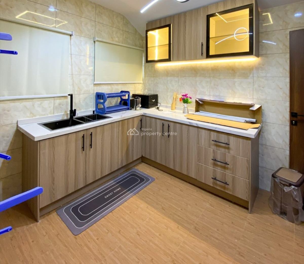 Furnished  Studio Apartment with Fully Fitted Kitchen, Lekki Phase 1, Lekki, Lagos, Flat / Apartment for Rent