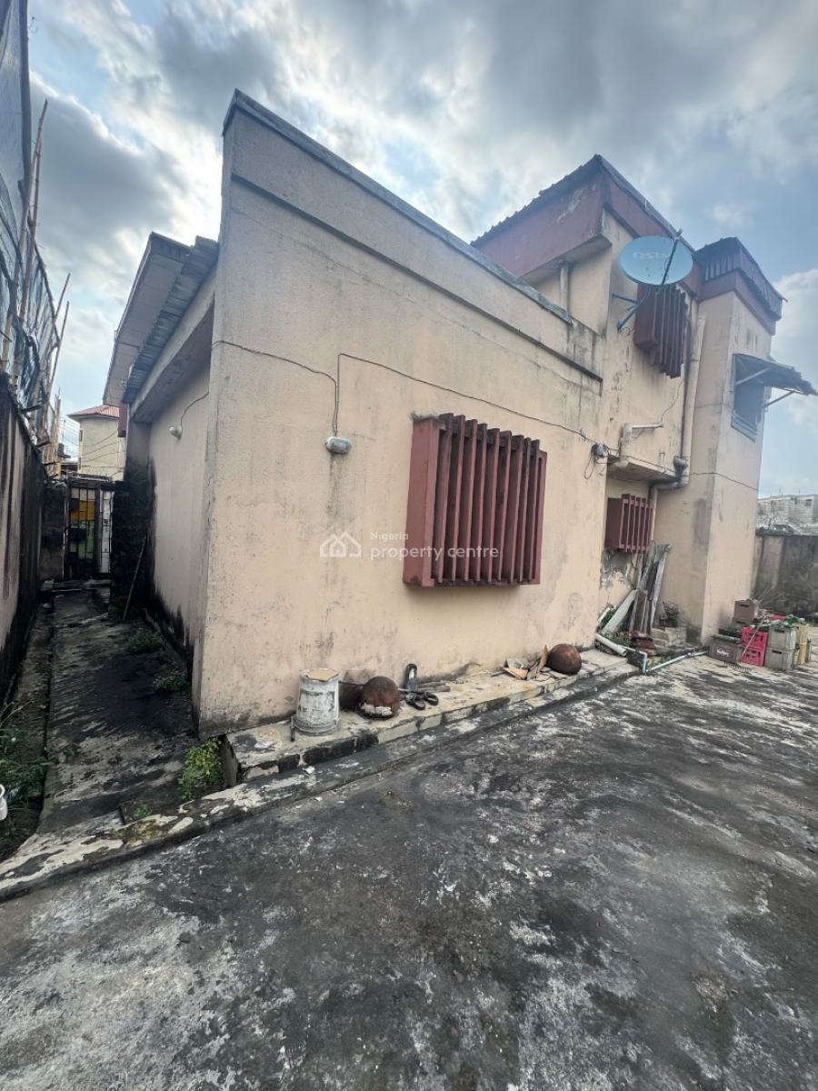Land in a Secured Estate, Adeniyi Jones, Ikeja, Lagos, Residential Land for Sale