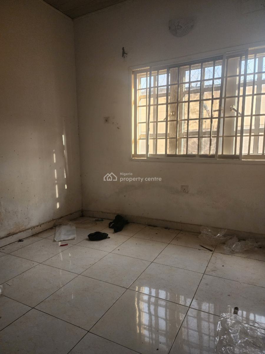 a Spacious 1-bedroom Bungalow, Close to Police Signboard, Fha (f.h.a), Lugbe District, Abuja, Flat / Apartment for Rent