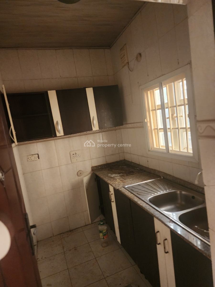 a Spacious 1-bedroom Bungalow, Close to Police Signboard, Fha (f.h.a), Lugbe District, Abuja, Flat / Apartment for Rent