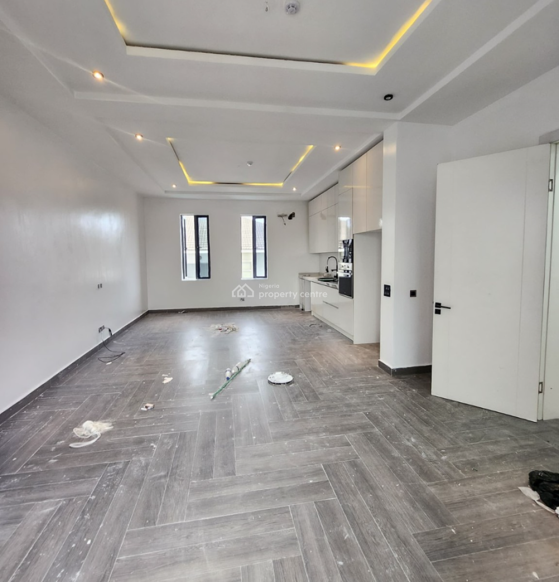Well Maintained Mini Flat Apartment, Lekki Phase 1, Lekki Phase 1, Lekki, Lagos, Flat / Apartment for Rent