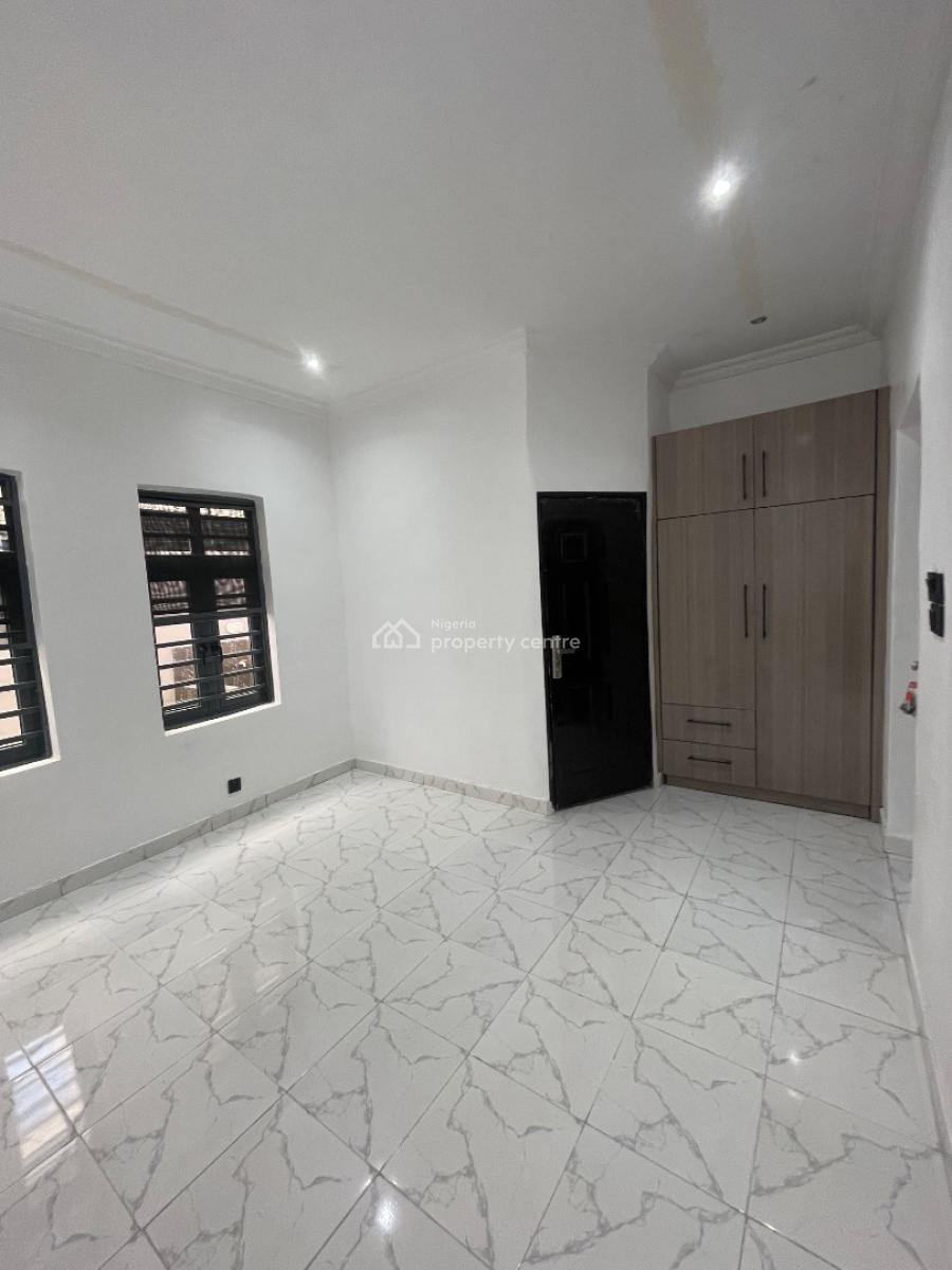 a Well Built 3 Bedroom Flat, Thomas Estate, Ajah, Lagos, Flat / Apartment for Rent
