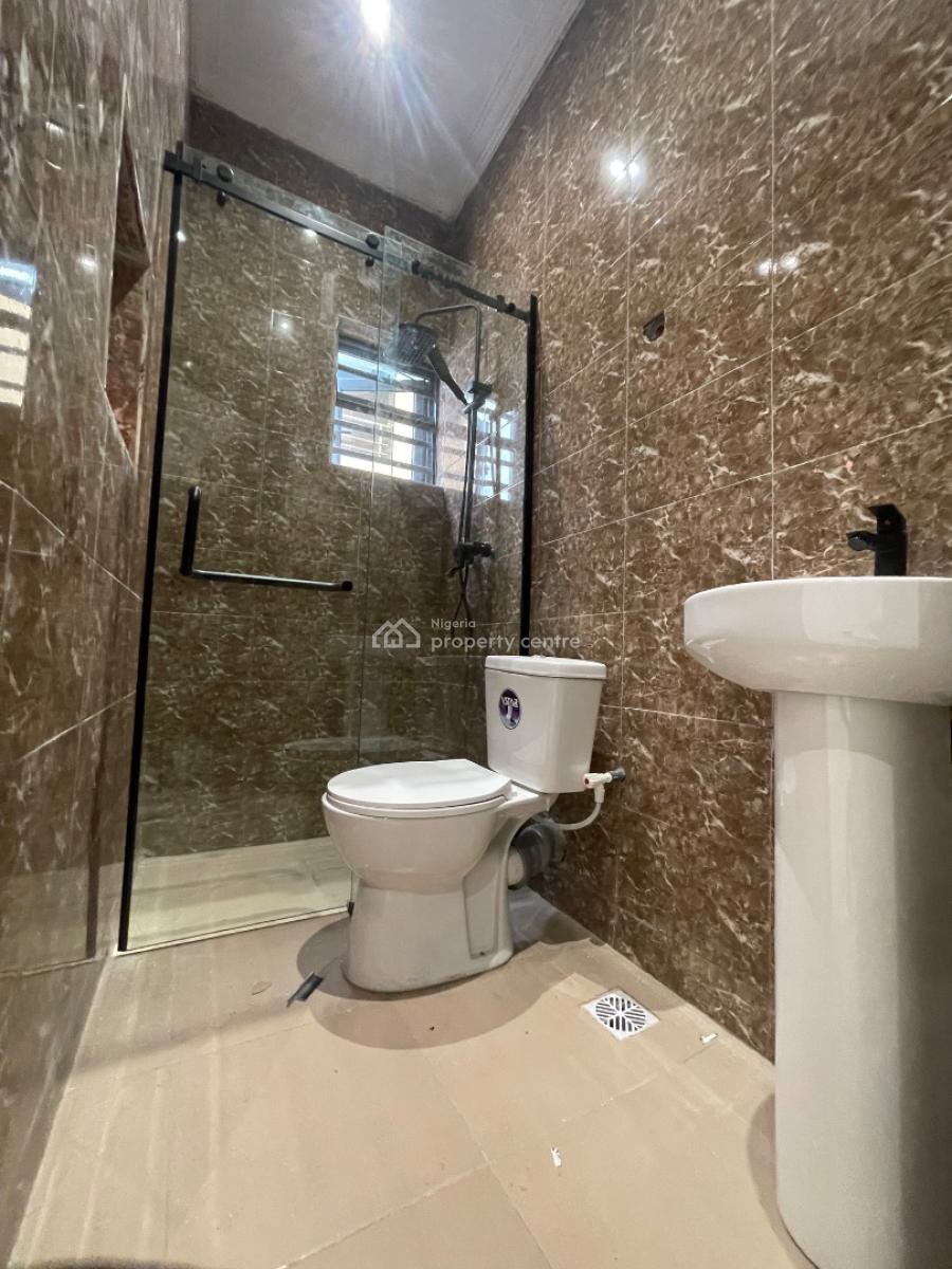 a Well Built 3 Bedroom Flat, Thomas Estate, Ajah, Lagos, Flat / Apartment for Rent