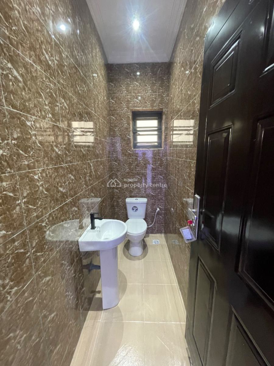 a Well Built 3 Bedroom Flat, Thomas Estate, Ajah, Lagos, Flat / Apartment for Rent