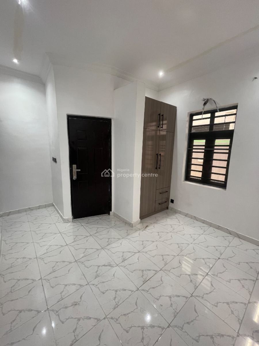 a Well Built 3 Bedroom Flat, Thomas Estate, Ajah, Lagos, Flat / Apartment for Rent