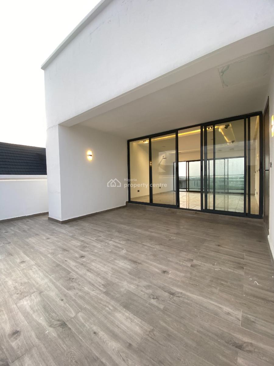 Exceptional 5-bedroom Luxury Waterfront Home, Palm Springs Road, Lekki, Lagos, Semi-detached Duplex for Sale