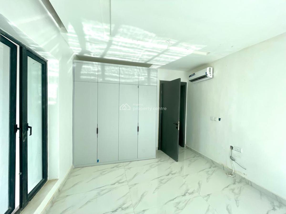 4 Bedrooms Semi Detached House with 2rms Bq, Banana Island, Ikoyi, Lagos, Semi-detached Duplex for Sale