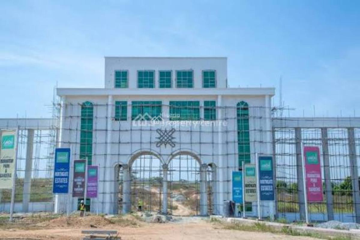 Land, Agwan Tofa,15 Minutes Drive From Living Faith Church Goshen, Karu, Nasarawa, Mixed-use Land for Sale