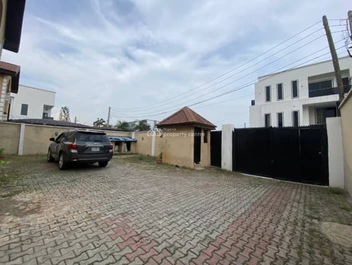 2 units -- 5 bedroom Detached Duplexes with Boys Quarters, Olowora, Magodo, Lagos, Detached Duplex for Sale
