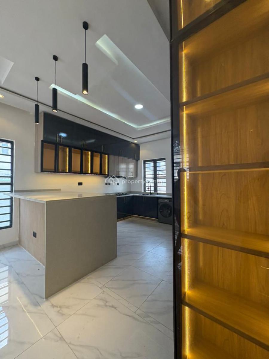 Ultimate Comfort! 4-bedroom Detached Duplex with Bq & Top-notch, Ikota, Lekki, Lagos, Detached Duplex for Sale