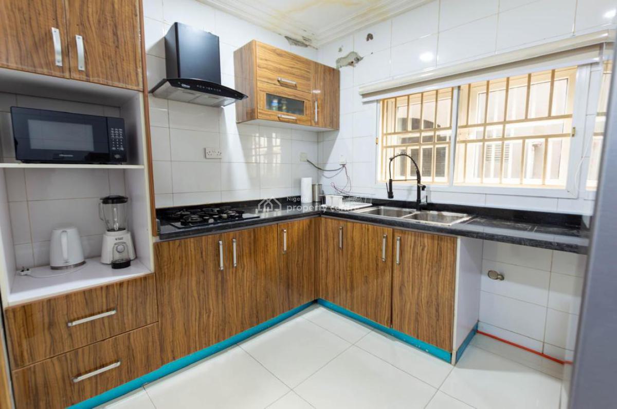 Luxe 1 Bedroom Apartment, Ogodi Cresent, Lekki Phase 1, Lekki, Lagos, Mini Flat (room and Parlour) Short Let